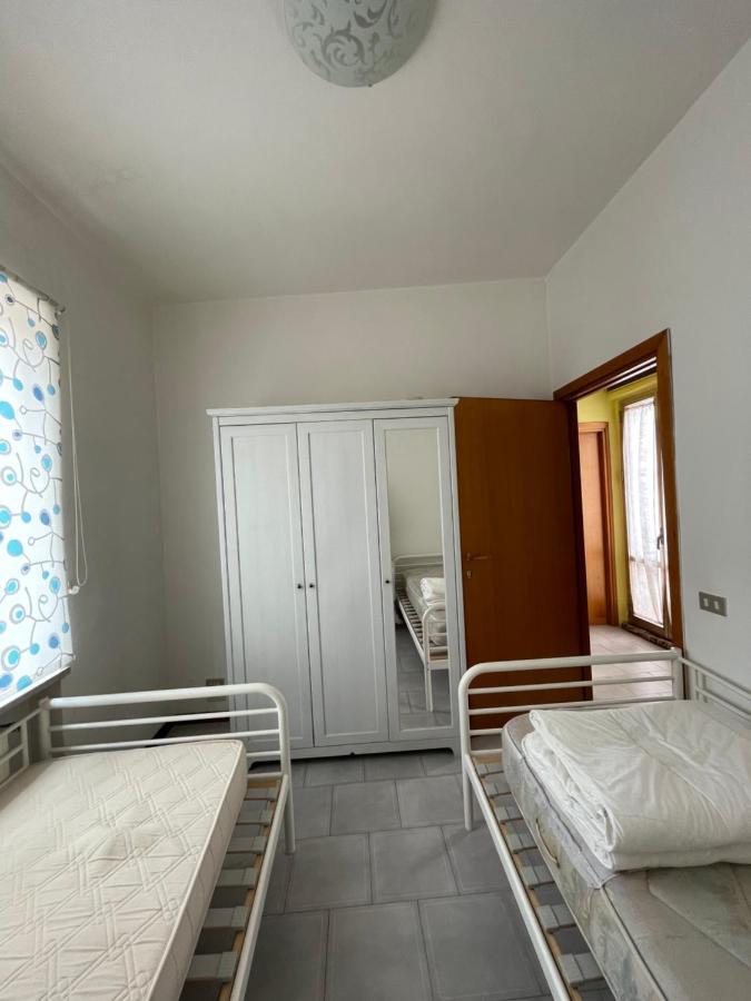 Alloggio Flaminia con parcheggio di proprietà! Bevagna Esterno foto