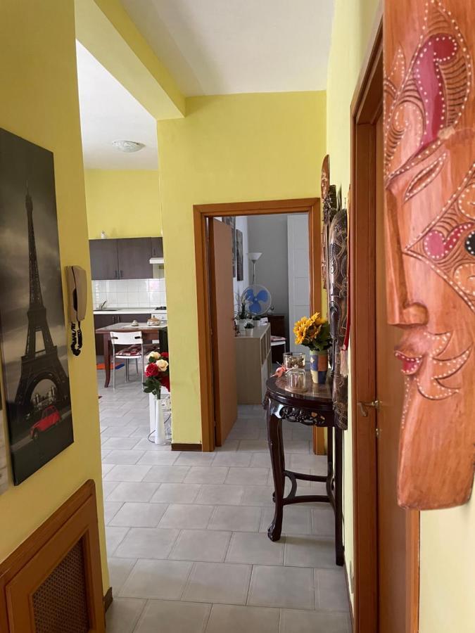 Alloggio Flaminia con parcheggio di proprietà! Bevagna Esterno foto